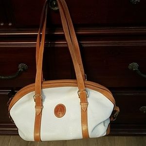 La Tour Eiffel vintage purse --- beautiful!